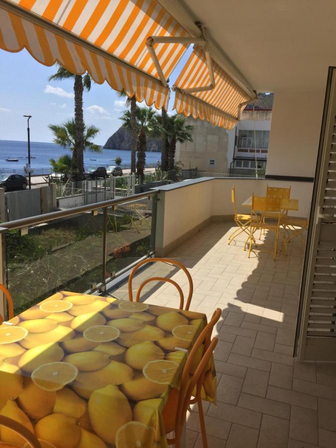 Le Zagare Apartments SantʼAlessio Siculo Kültér fotó