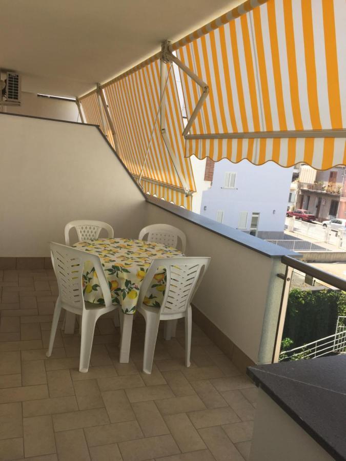 Le Zagare Apartments SantʼAlessio Siculo Kültér fotó